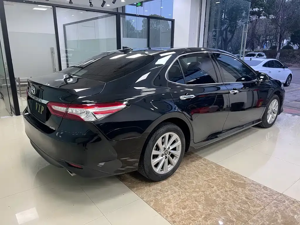 Toyota Camry 2022 из CN, фото 5