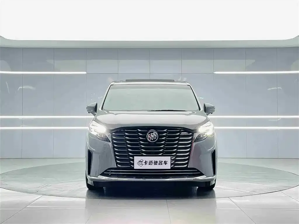 Buick GL8 2023 из CN, фото 3