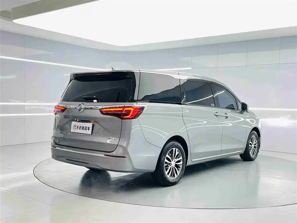 Buick GL8 2023 из CN, фото 8