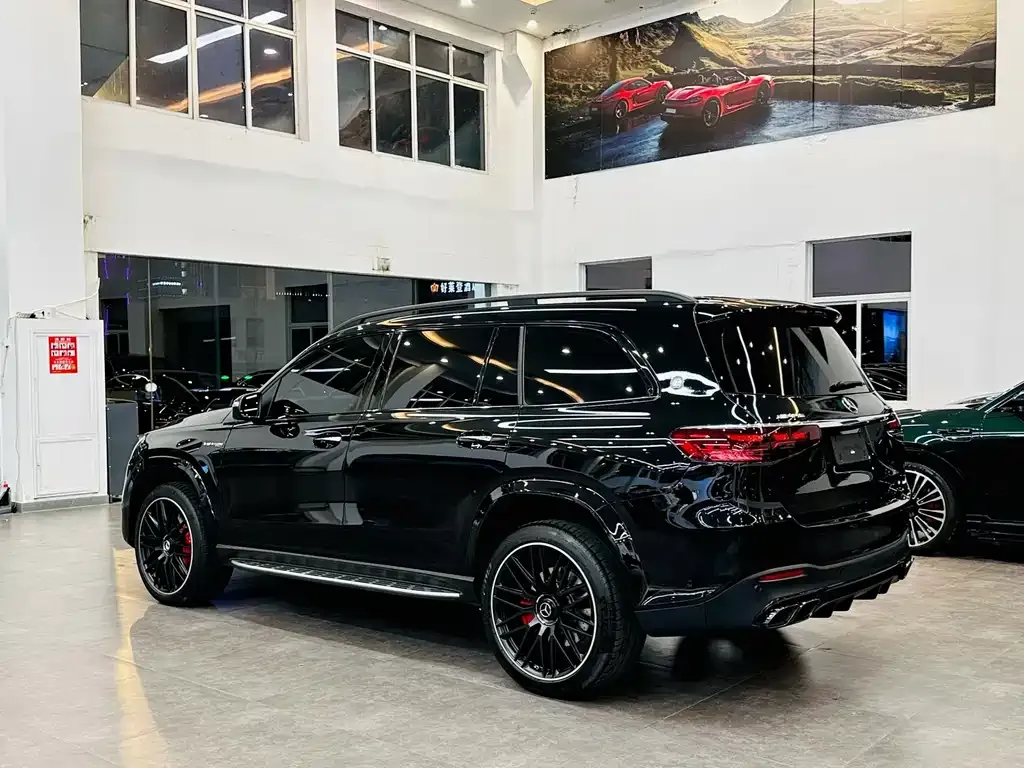 Mercedes-Benz GLS AMG — фото 7