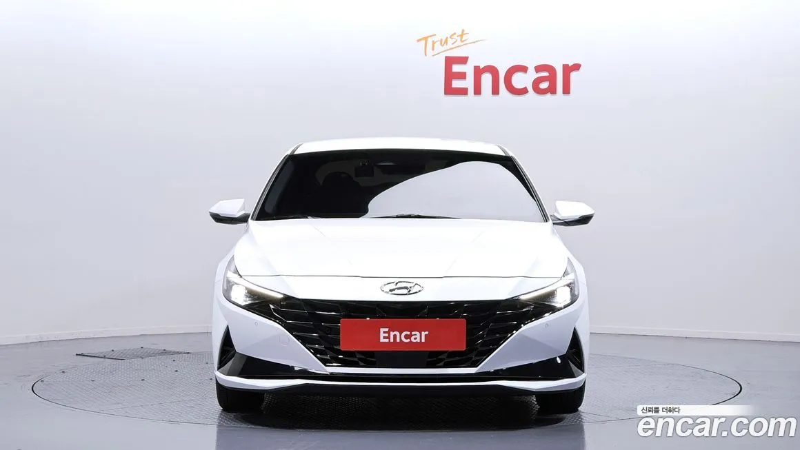 Hyundai AVANTE — фото 5