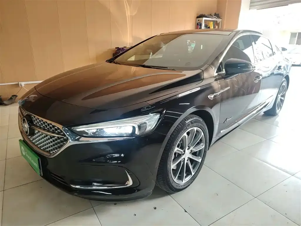 Buick LaCrosse 2023 из CN, фото 1