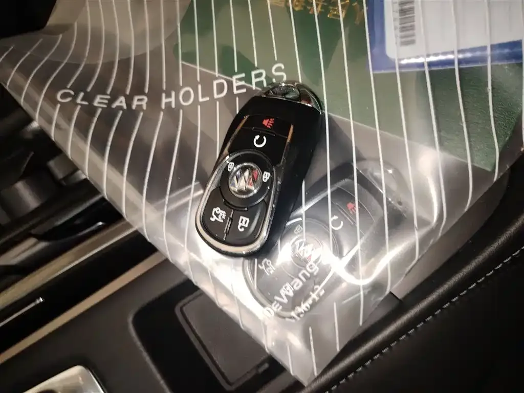 Buick LaCrosse 2023 из CN, фото 2