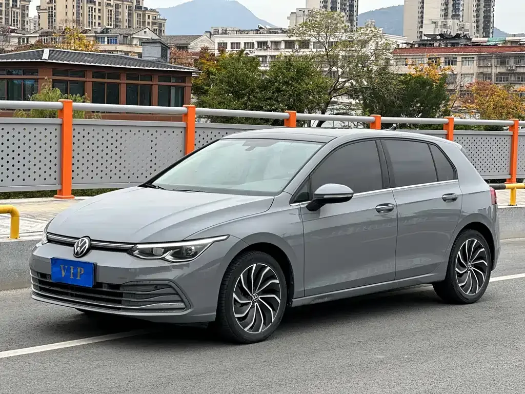 Volkswagen Golf 2021 из CN, фото 1
