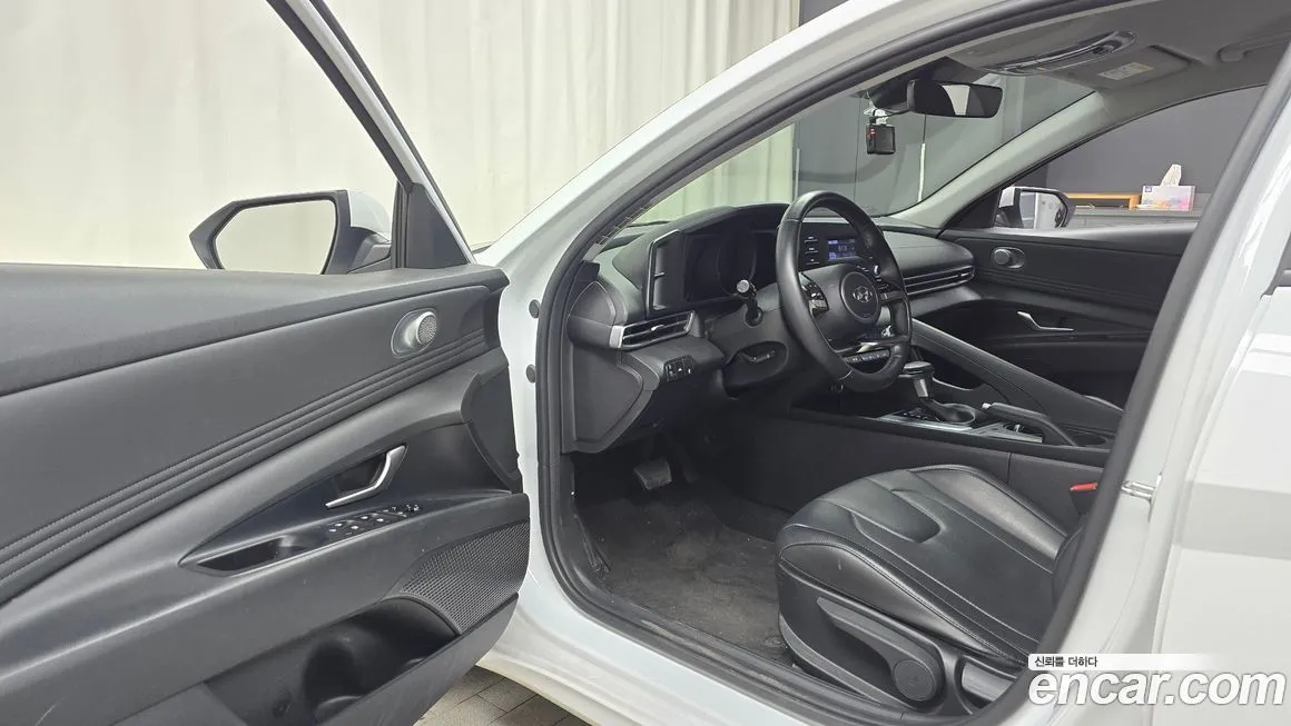 Hyundai AVANTE 2021 из KR, фото 4