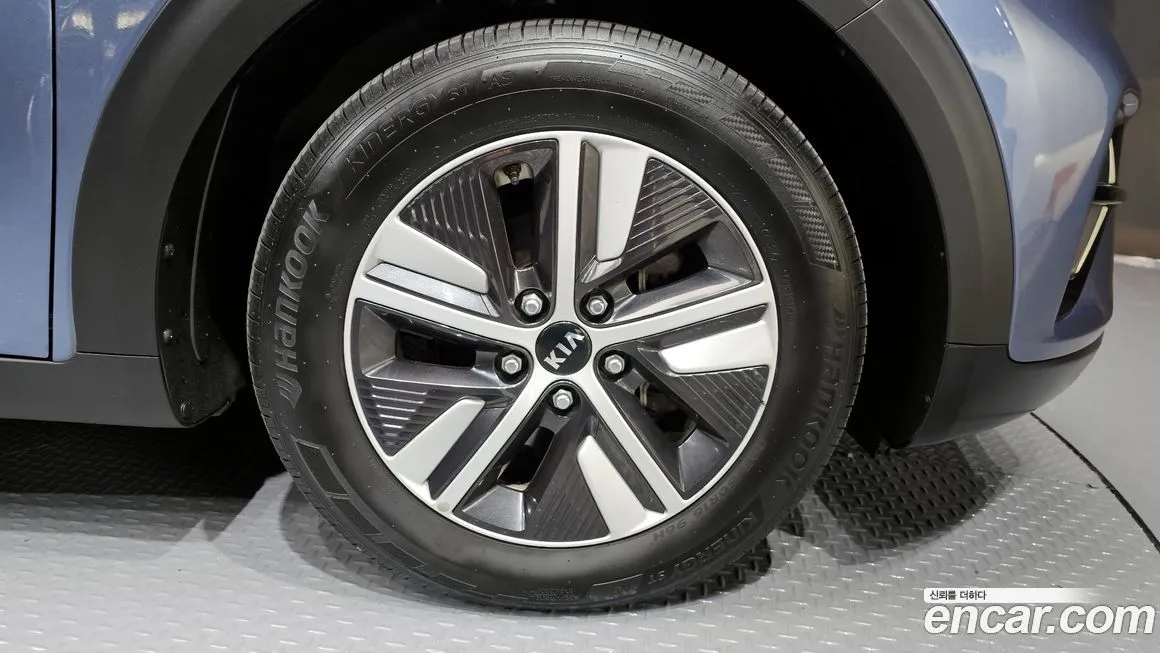 Kia Niro 2021 из KR, фото 7