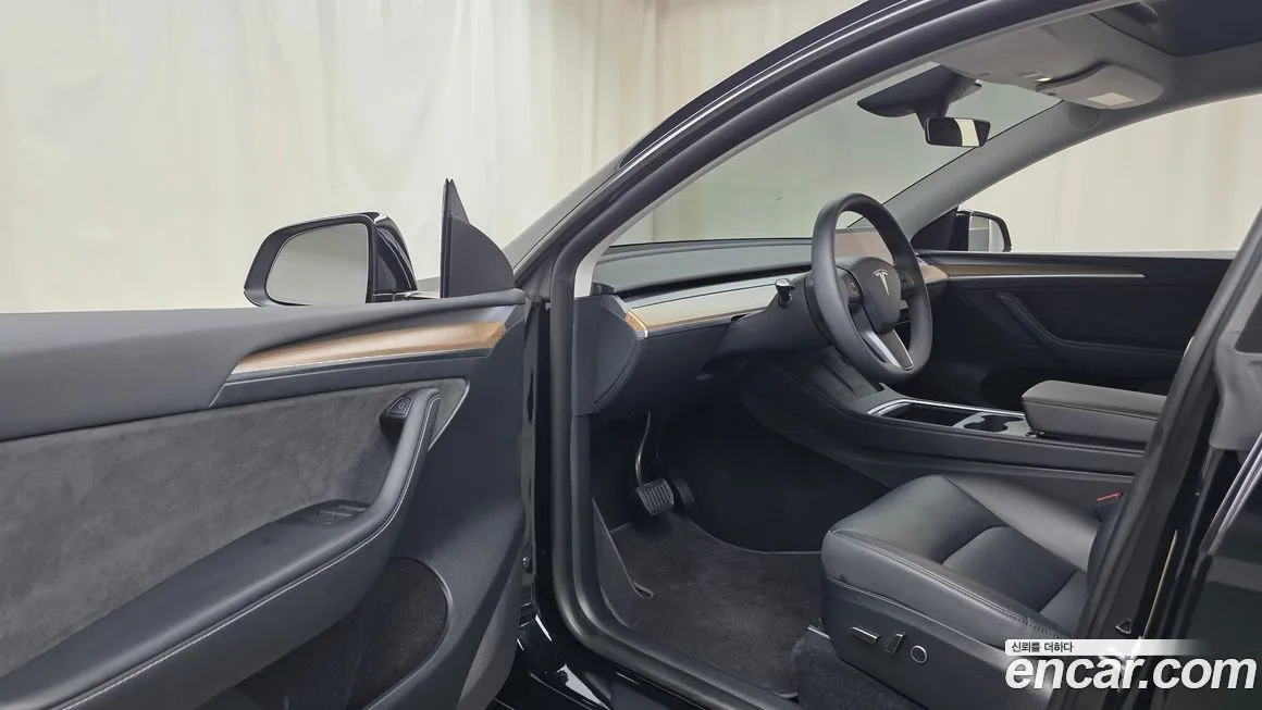 Tesla Model Y 2024 из KR, фото 10