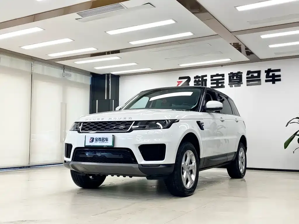 Land Rover Sport PHEV — фото 1