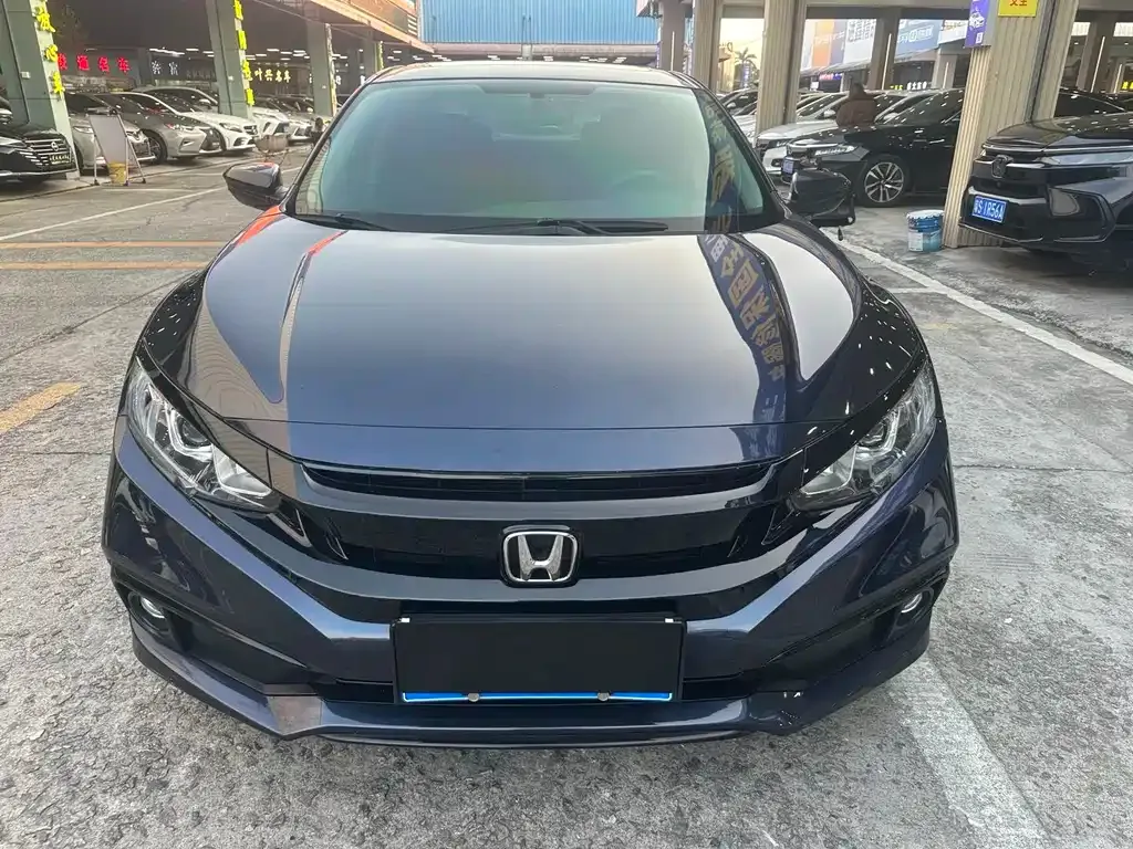 Honda Civic — фото 9