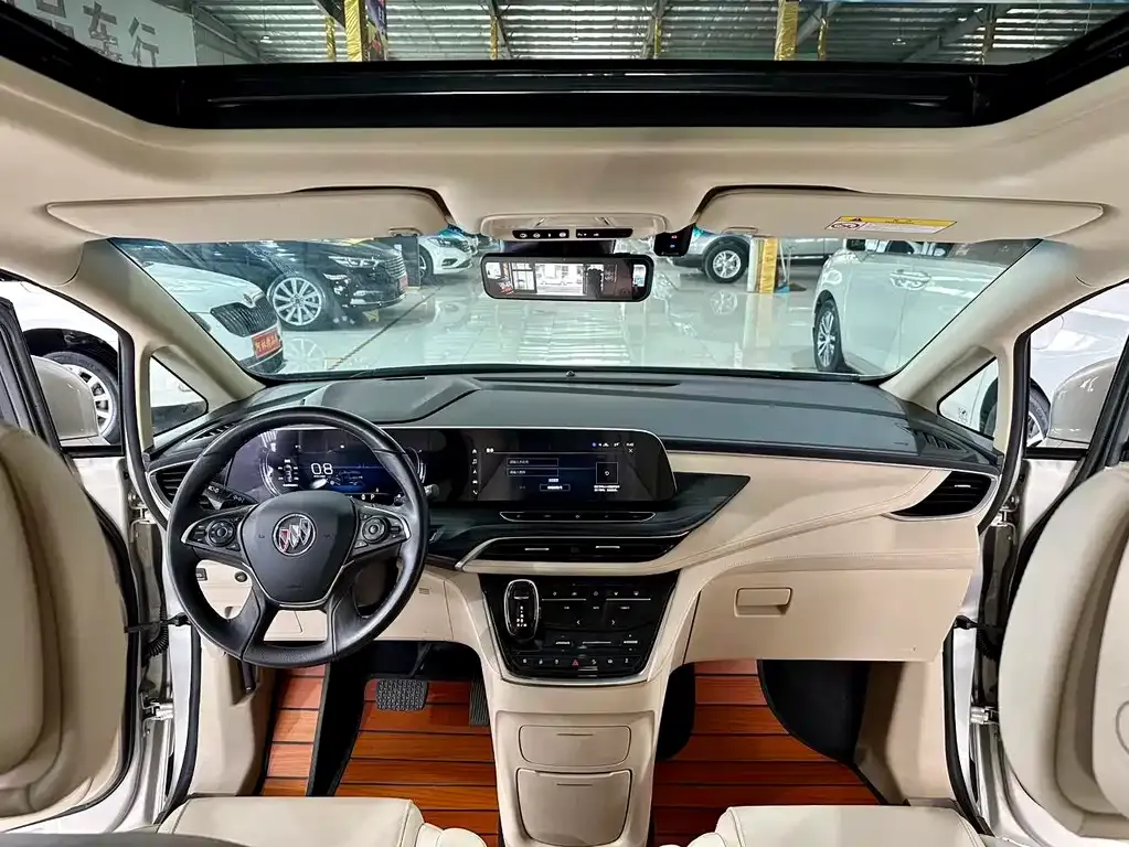 Buick GL8 2022 из CN, фото 8