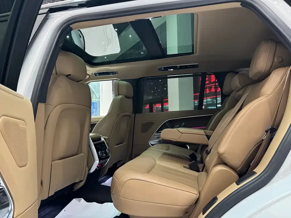 Land Rover Range Rover 2023 из CN, фото 3