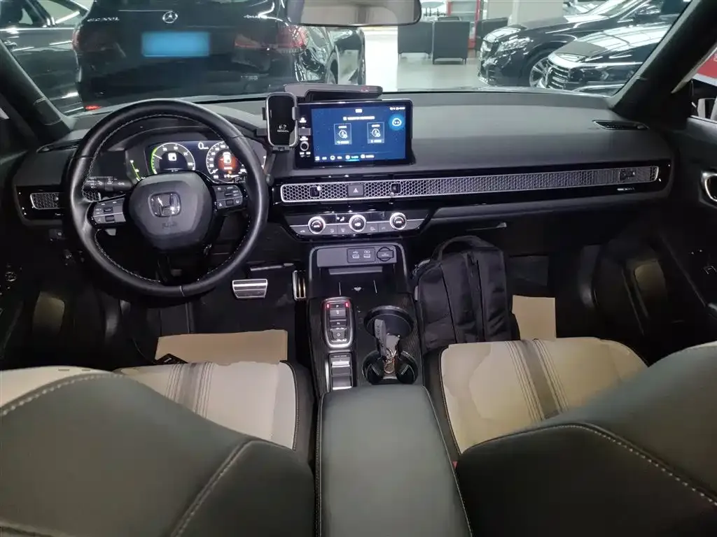 Honda Civic — фото 9