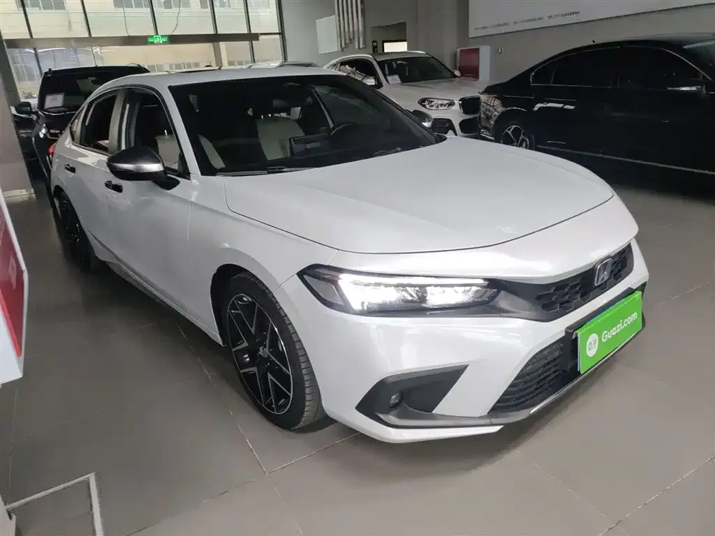 Honda Civic — фото 7