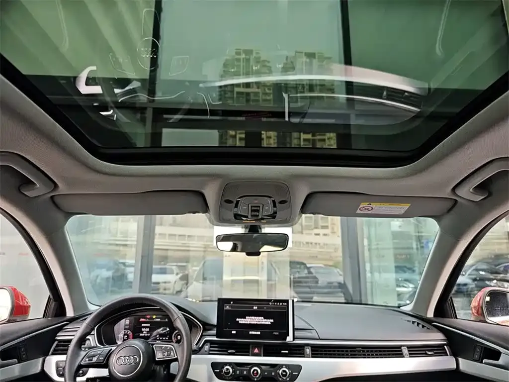 Audi A4L 2021 из CN, фото 6
