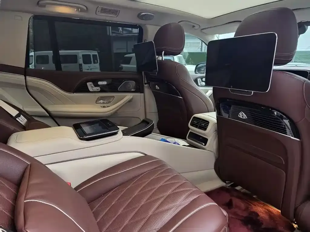 Mercedes-Benz GLS 2024 из CN, фото 4