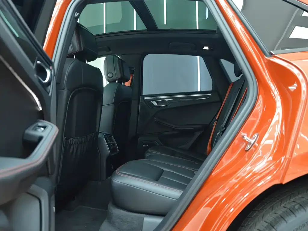 Porsche Macan 2023 из CN, фото 9