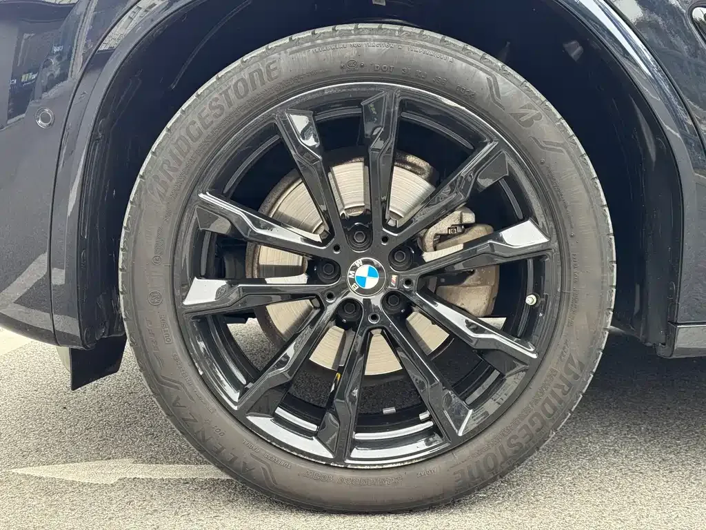 BMW X3 — фото 10