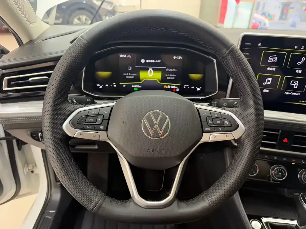 Volkswagen Sagitar 2023 из CN, фото 10