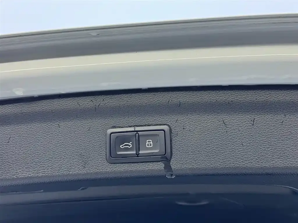 Audi Q3 2023 из CN, фото 10