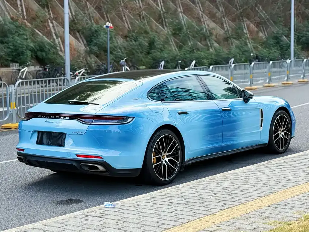 Porsche Panamera 2024 из CN, фото 7