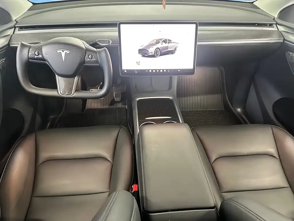 Tesla Model Y 2023 из CN, фото 7