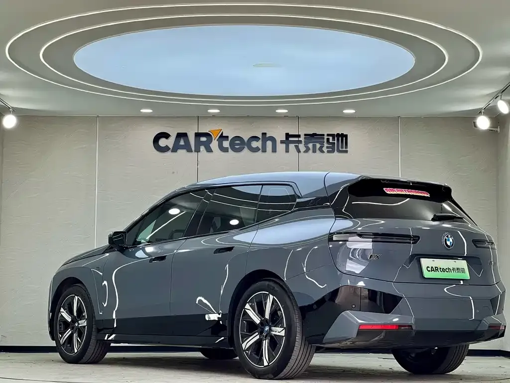 BMW iX M60 2023 из CN, фото 9