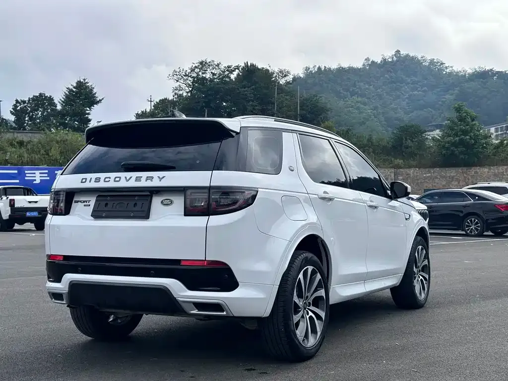 Land Rover Discovery Sport — фото 7