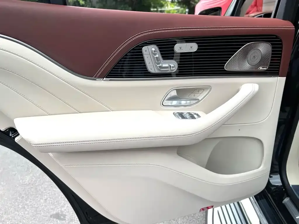 Mercedes-Benz GLS 2024 из CN, фото 5