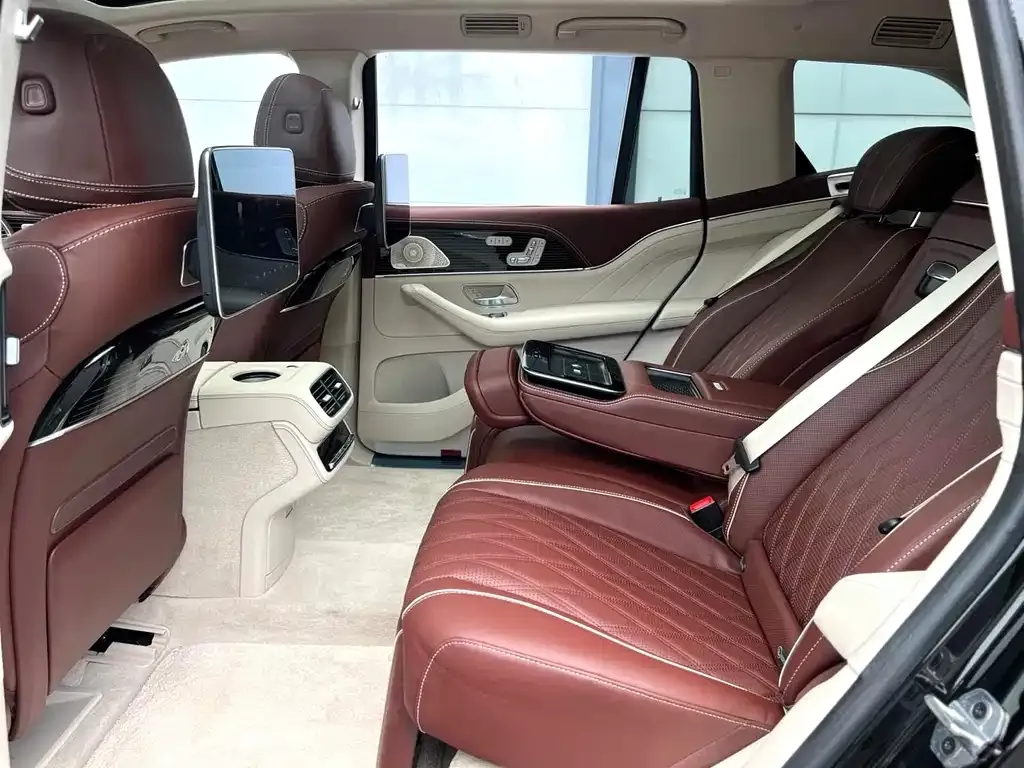 Mercedes-Benz GLS 2024 из CN, фото 2