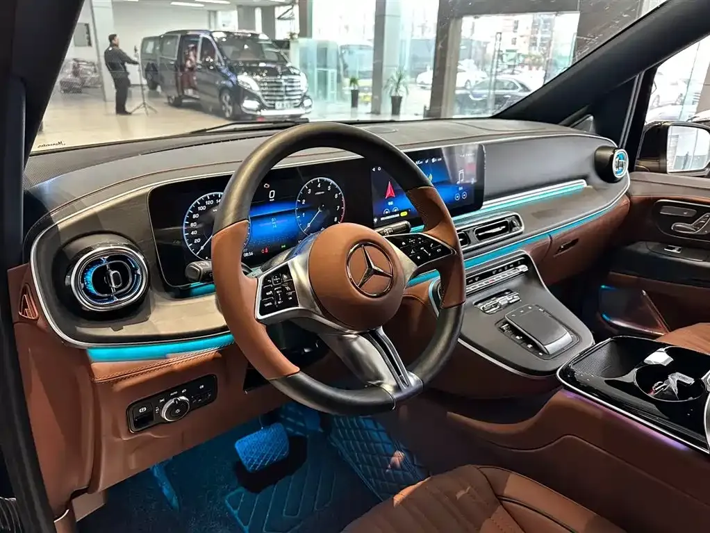 Mercedes-Benz Vito 2025 из CN, фото 5