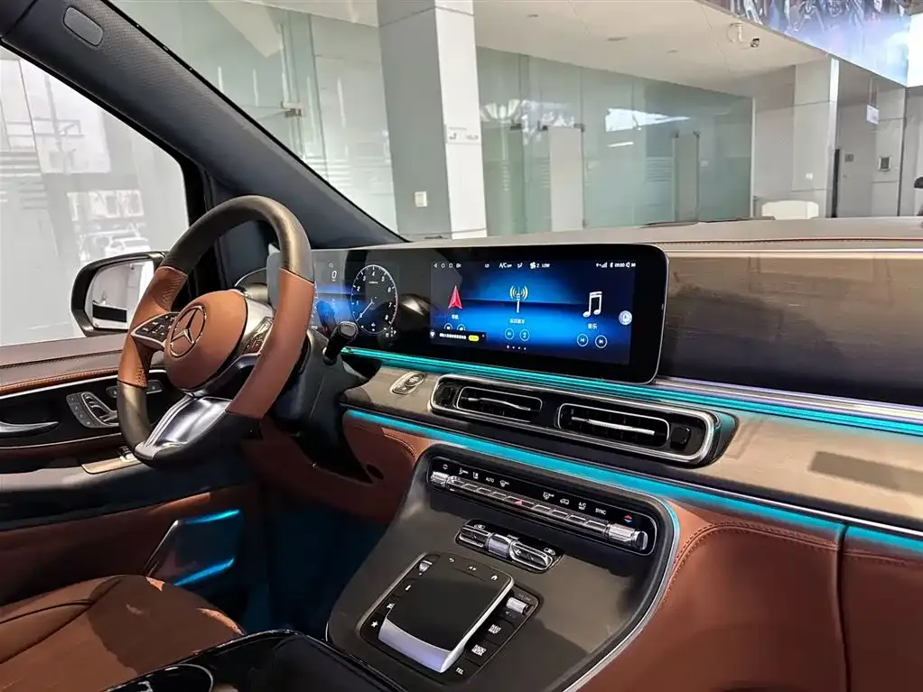 Mercedes-Benz Vito 2025 из CN, фото 6