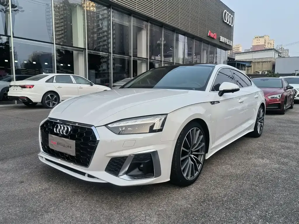 Audi A5 (Import) 2021 из CN, фото 1