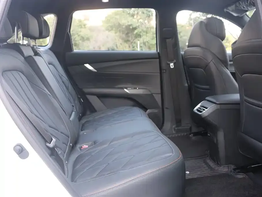 Changan CS75PLUS 2025 из CN, фото 10