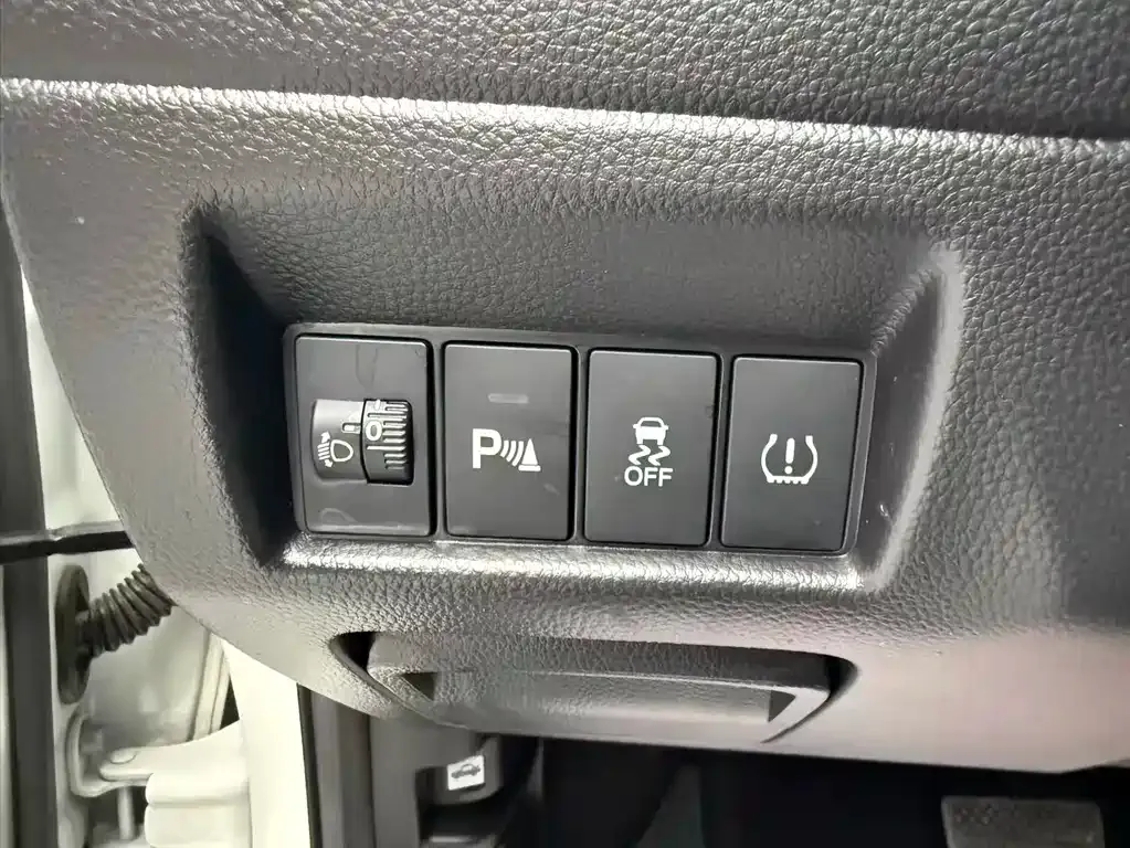 Honda Envix 2021 из CN, фото 10