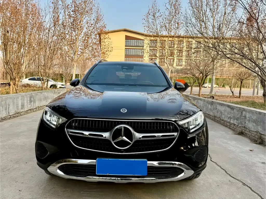 Mercedes-Benz GLC 2024 из CN, фото 3