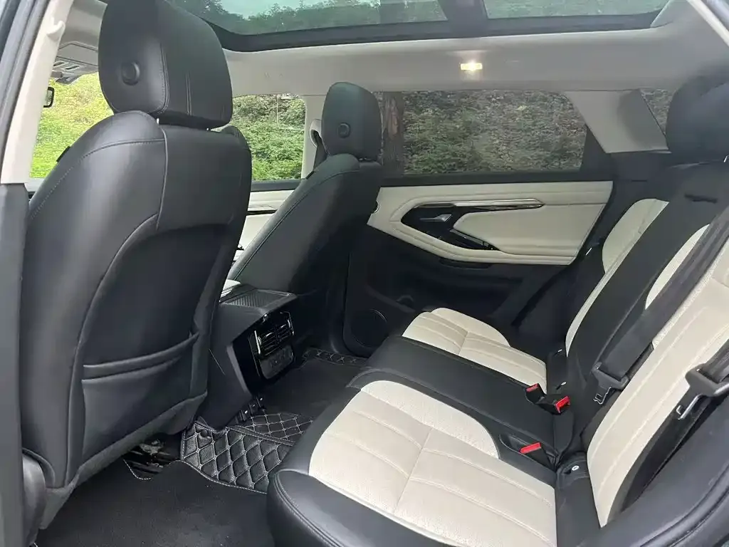 Land Rover Evoque — фото 5