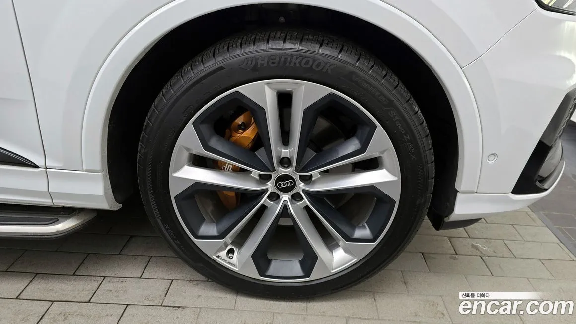 Audi Q7 2022 из KR, фото 6