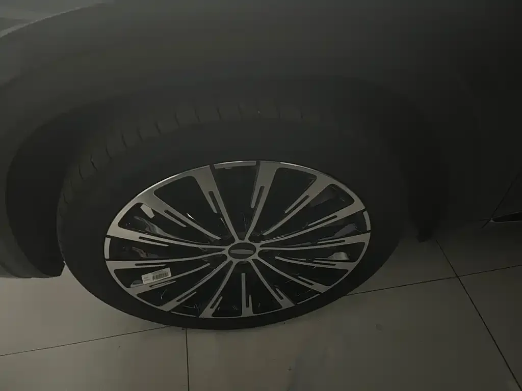 Geely Xingyue L 2025 из CN, фото 5