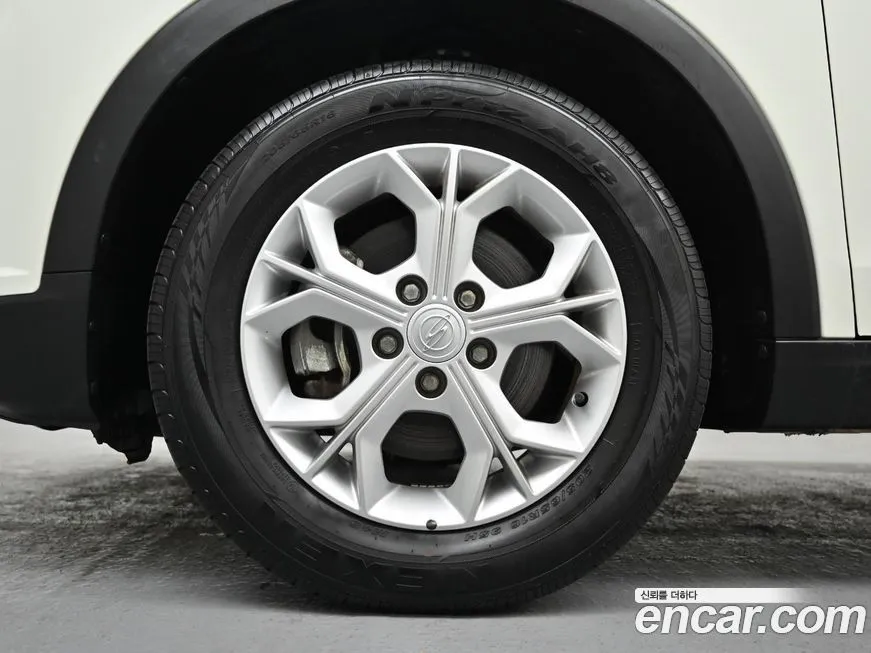 KG Mobility (Ssangyong) TIBOLI 2022 из KR, фото 3
