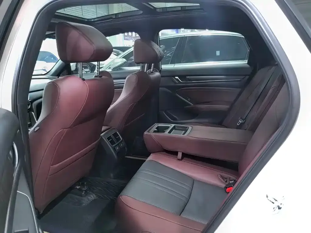 Honda Inspire 2022 из CN, фото 9