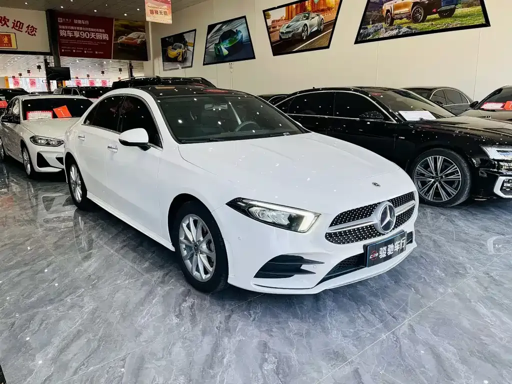 Mercedes-Benz A-Class — фото 8