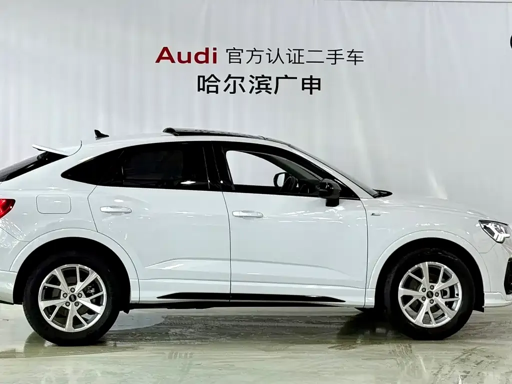 Audi Q3 Sportback — фото 3