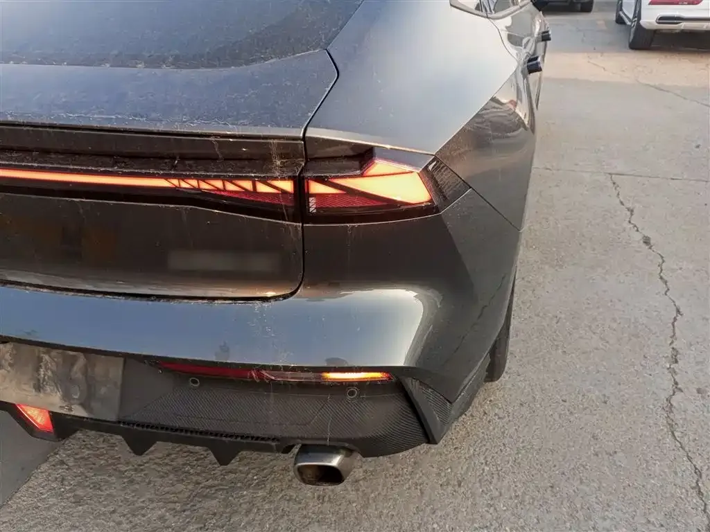 Changan UNI-V 2023 из CN, фото 8