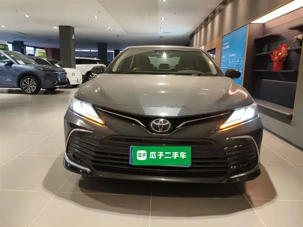 Toyota Camry 2023 из CN, фото 5