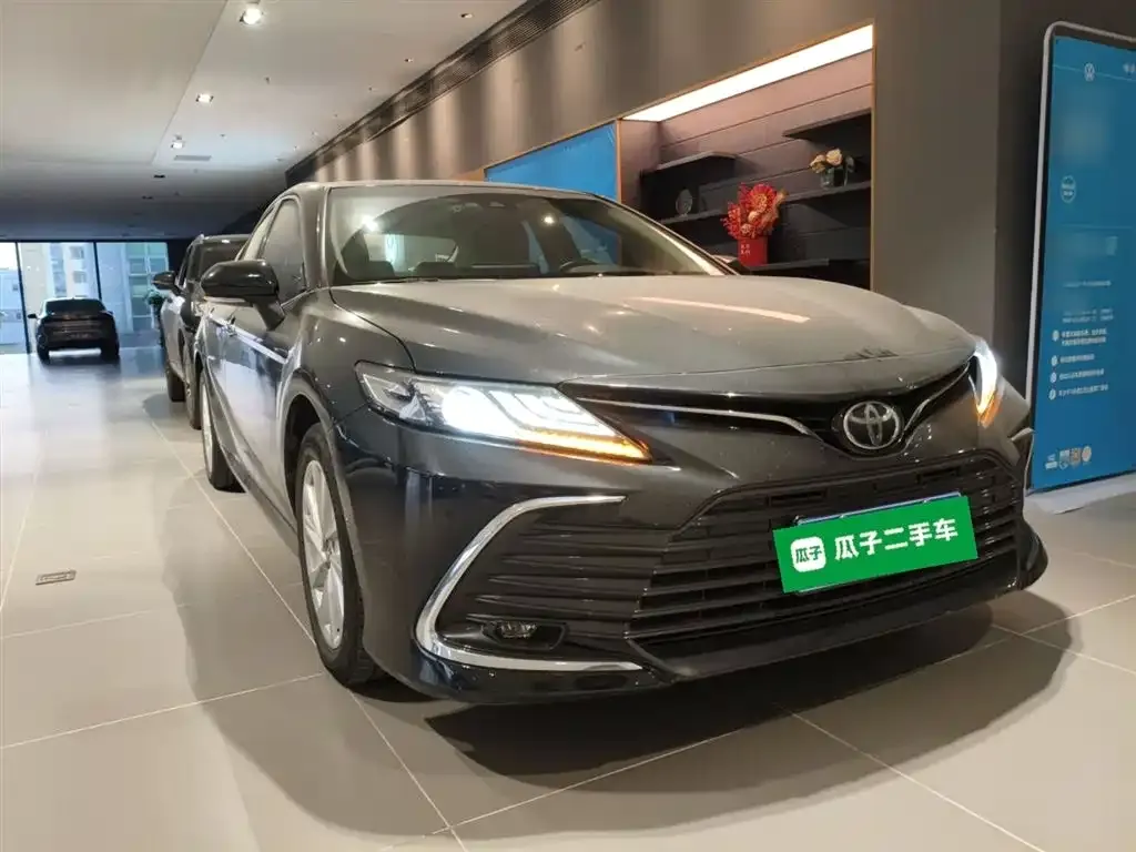 Toyota Camry 2023 из CN, фото 10