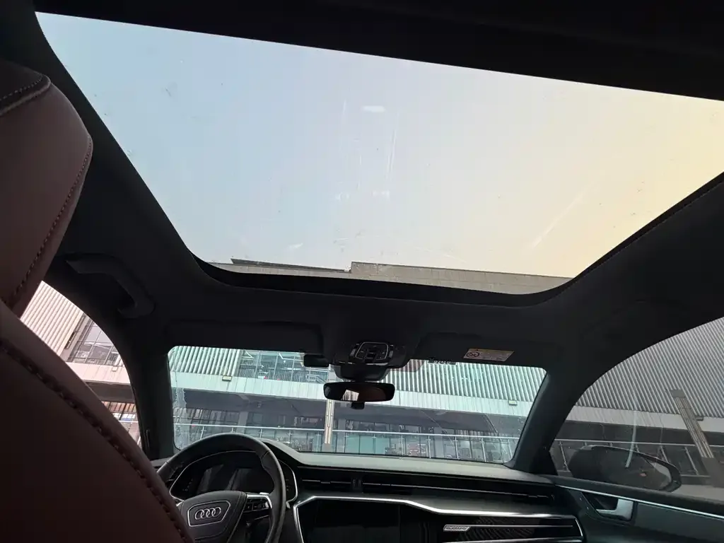 Audi A7L 2025 из CN, фото 6