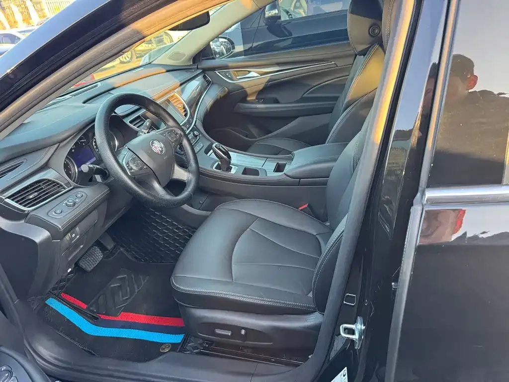 Buick LaCrosse 2023 из CN, фото 2