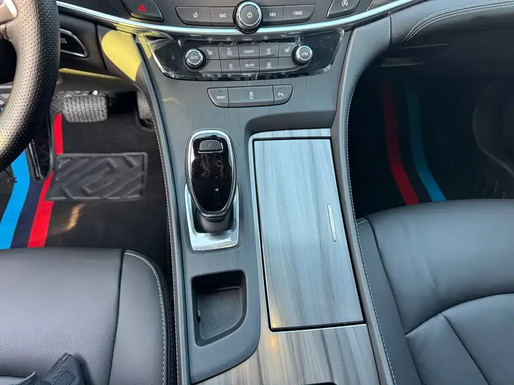 Buick LaCrosse 2023 из CN, фото 7