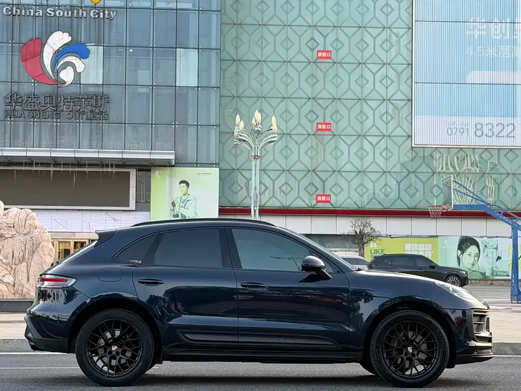 Porsche Macan 2023 из CN, фото 5