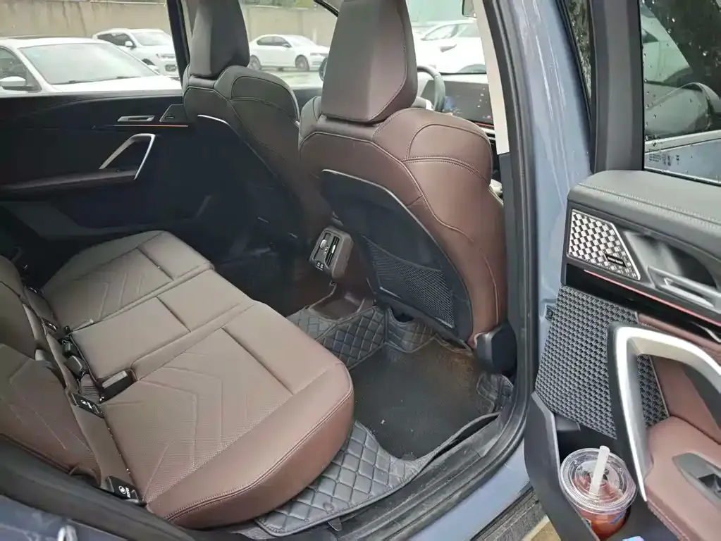BMW X1 2025 из CN, фото 7